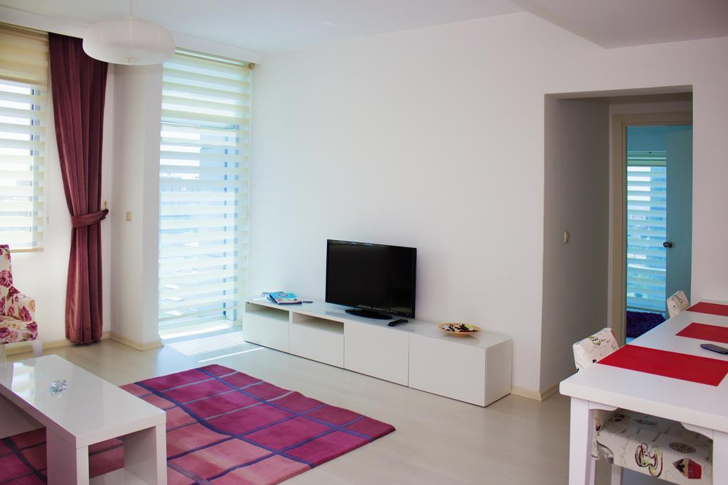 Oezay Suites Istanbul Bagian luar foto